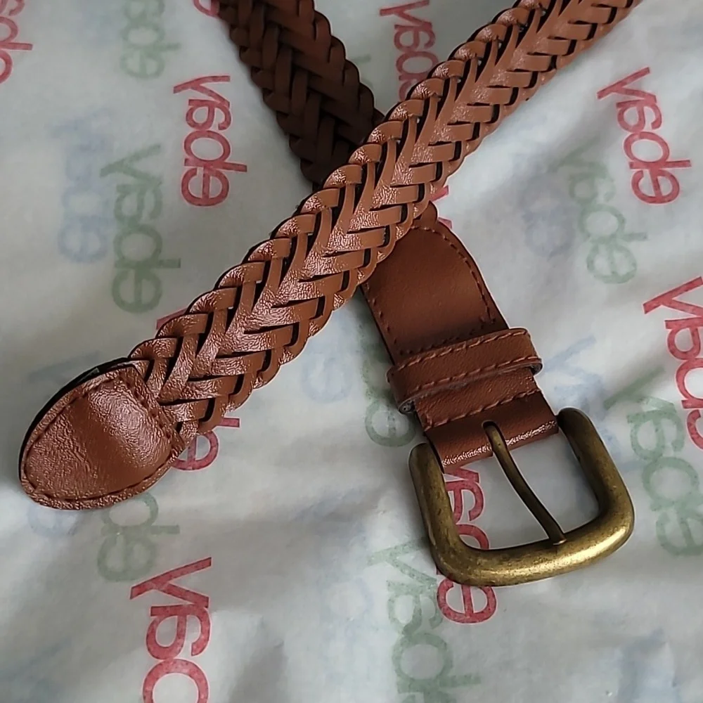 Brown Weaved Faux Leather belt Sz 12 Kids